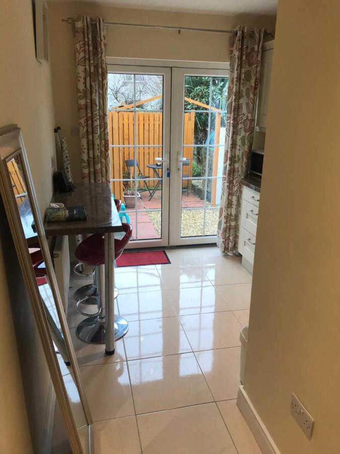 1Bedroom Self Contained Apartment Ennis Exterior foto